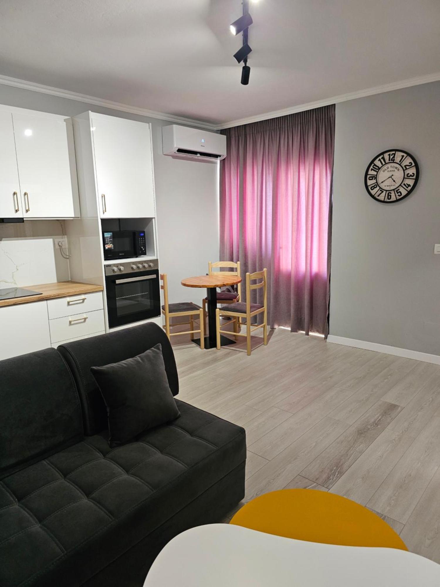 Stephan Apartments Sarandë Eksteriør bilde